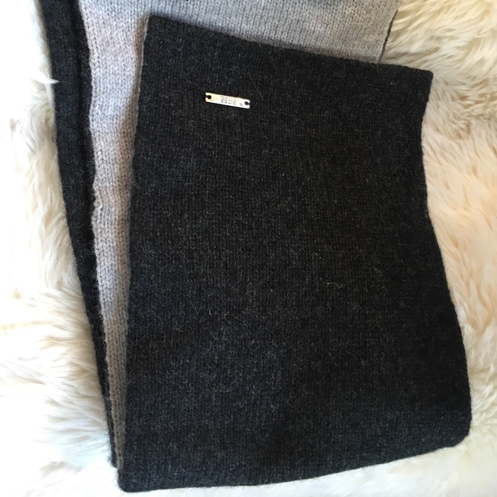 Hugo Boss Tailored Scarf